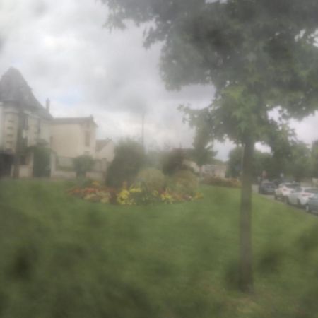 Loue Studio Propre !, Endroit Tres Calme, A 5 Minutes Gare Mantes La Jolie, Exterior foto